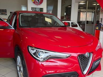 Usata Alfa Romeo Stelvio 280 CV (205 kW) 2017 Rosso SUV