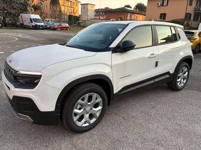 Nuova Jeep Avenger Altitude 101 CV (74 kW) 2025 Bianco SUV