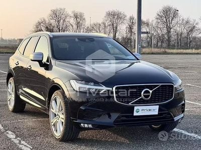 Usata Volvo XC60 R-Design 190 CV (139 kW) 2017 Nero SUV