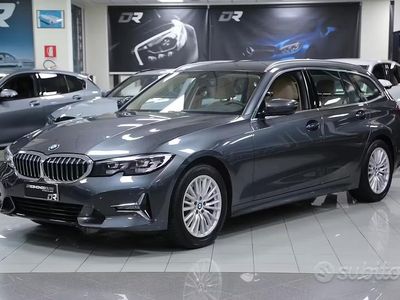 Usata BMW 320 Luxury Line 190 CV (139 kW) 2020 Grigio Station wagon