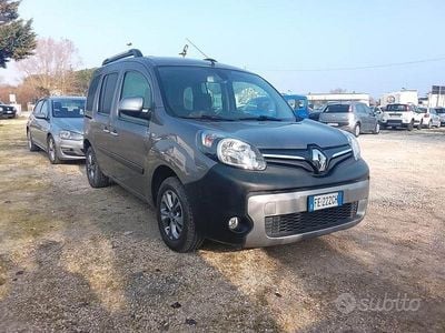 Usata Renault Kangoo 110 CV (80 kW) 2016 Antracite Monovolume