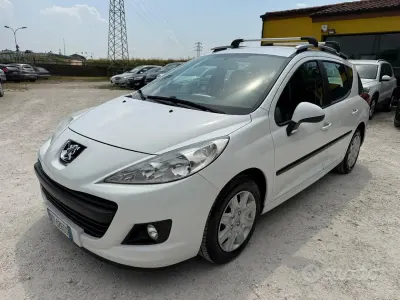 Usata Peugeot 207 Sport 73 CV (53 kW) 2009 Bianco Station wagon