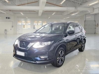 Nero Usata 2021 Nissan X-Trail N-Connecta SUV | 17.500 €