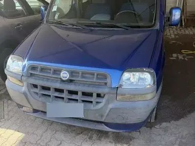 Usata Fiat Doblò 2004 Bluazzurro Monovolume