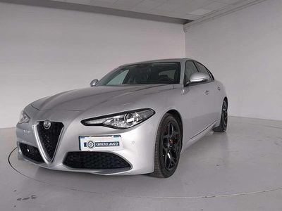 Usata Alfa Romeo Giulia Executive 190 CV (139 kW) 2021 Grigio silverstone met. Berlina