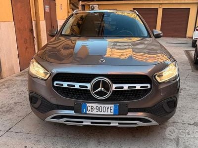 Mercedes GLA200