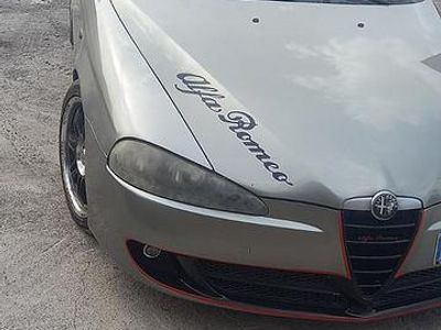 Usata Alfa Romeo 147 140 CV (102 kW) 2009 Grigio Utilitaria