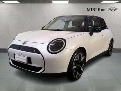 Nanuq white Nuova 2025 Mini Cooper SE Classic Utilitaria | 35.100 € (Molto cara)