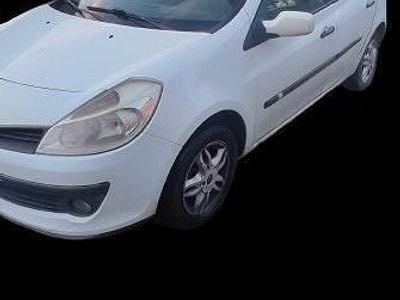 Usata Renault Clio II 2006 Bianco Utilitaria