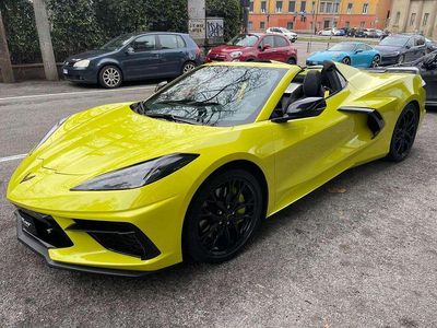 Usata Corvette Stingray 481 CV (353 kW) 2023 Accelerate yellow Cabrio