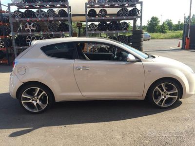 Usata Alfa Romeo MiTo 120 CV (88 kW) 2010 Bianco Utilitaria