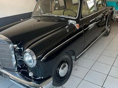 Nero Usata 1960 Mercedes 190 Berlina | 18.700 €