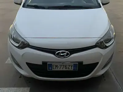 Begagnad Hyundai i20
