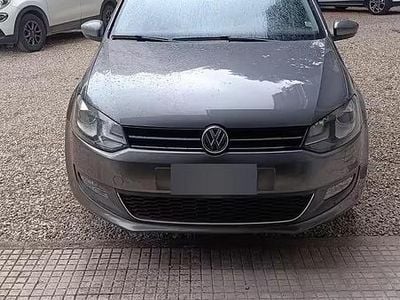 Usata VW Polo Comfortline 90 CV (66 kW) 2011 Grigio Utilitaria