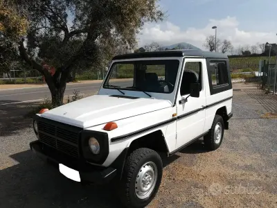 Usata Mercedes 240 72 CV (52 kW) 1981 Bianco Cabrio