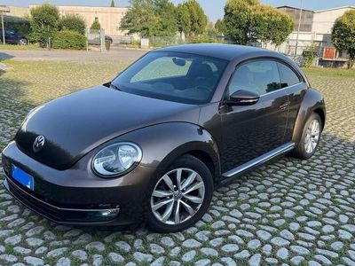 usata VW Maggiolino 1.6 tdi Design 105cv