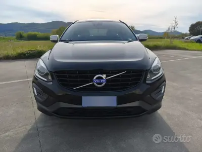 Usata Volvo XC60 R-Design 2017 Nero SUV