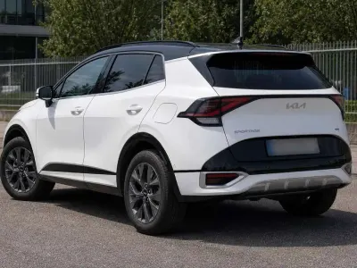 Usata Kia Sportage GT-Line 235 CV (172 kW) 2022 Bianco SUV