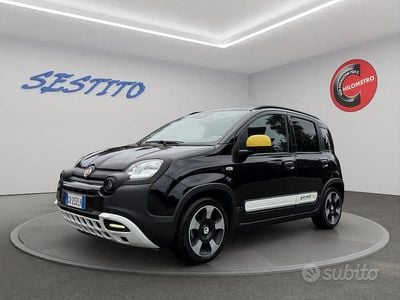 Usado Fiat Panda Cross Cross 69 HP (50 kW) 2025 Preto Citadino