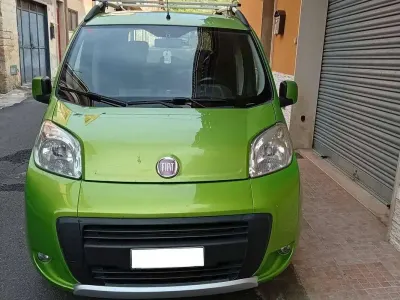 Usata Fiat Qubo Trekking 95 CV (69 kW) 2011 Verde Monovolume