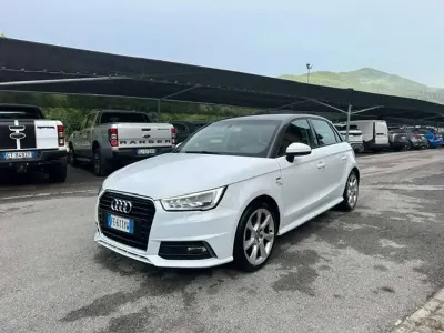 Usata Audi A1 Sportback Admired 90 CV (66 kW) 2016 Grigio Utilitaria