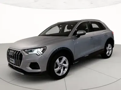 Usata Audi Q3 Advanced 150 CV (110 kW) 2019 Argento fioretto metallizzato SUV