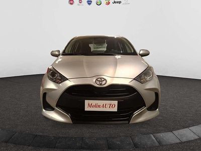 Usata Toyota Yaris Hybrid Active 116 CV (85 kW) 2025 Argento Berlina