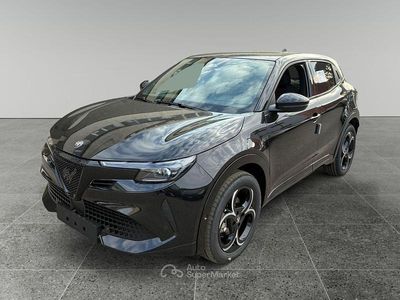 Nieuw Alfa Romeo Junior Ti 145 PK (106 kW) 2026 Zwart SUV