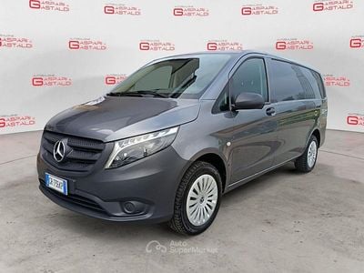 Usata Mercedes Vito 163 CV (119 kW) 2023 Grigio Furgone