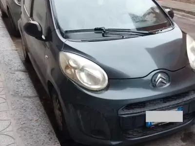 Usata Citroën C1 68 CV (50 kW) 2012 Grigio Utilitaria