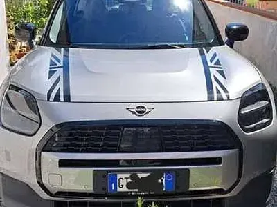 Usata Mini Cooper Countryman Classic 170 CV (125 kW) 2024 Grigio SUV