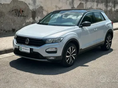 Usata VW T-Roc Style 116 CV (85 kW) 2020 Bianco SUV