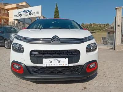 Begagnad Citroën C3 PureTech 82 HK (60 kW) 2017 Vit Sedan