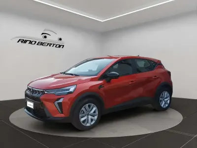 Usata Mitsubishi ASX Inform 91 CV (66 kW) 2024 Rosso SUV