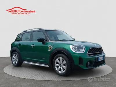 Begagnad Mini Cooper Countryman Business 125 HK (91 kW) 2021 Grön SUV
