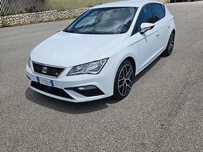 Usata Seat Leon FR 131 CV (96 kW) 2019 Bianco Berlina