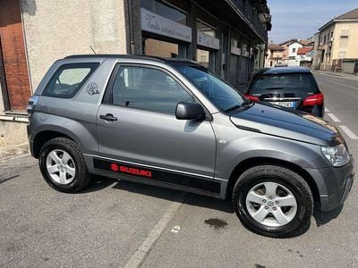 Usata Suzuki Grand Vitara 106 CV (77 kW) 2007 Grigio SUV