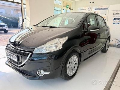 Usata Peugeot 208 Active 68 CV (50 kW) 2012 Nero Utilitaria