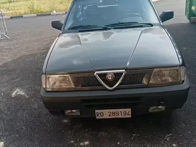 Usata Alfa Romeo 33 86 CV (63 kW) 1990 Grigio Berlina
