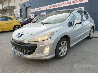 Usata Peugeot 308 136 CV (100 kW) 2009 Grigio Berlina