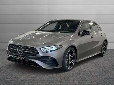 Nuova Mercedes A180 AMG Line Premium 116 CV (85 kW) 2026 Grigio montagna metallizzato Berlina