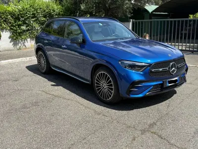 Usata Mercedes GLC220 AMG Line Premium 197 CV (144 kW) 2024 Blu/azzurro SUV