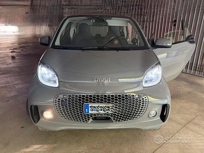Usata Smart ForTwo Coupé 41 kW (56 CV) 2023 Grigio Utilitaria