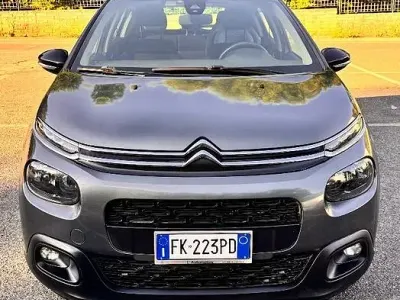 Usata Citroën C3 Feel 75 CV (55 kW) 2017 Grigio Berlina