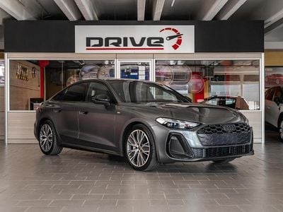 Nuova Audi A5 S-Line 204 CV (150 kW) 2025 Giallo Berlina
