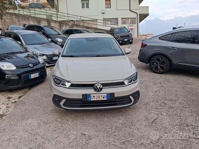 Usata VW Polo Style 95 CV (69 kW) 2023 Bianco Utilitaria