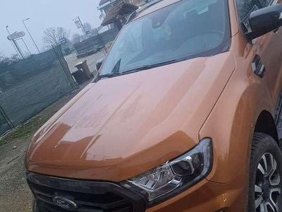 Usata Ford Ranger Wildtrack 213 CV (156 kW) 2022 Arancione Pick-up