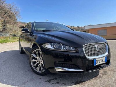 usata Jaguar XF 2.2d Luxury 200cv auto