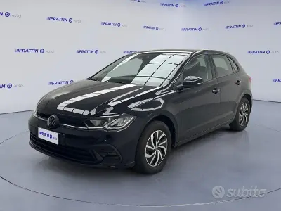 Usata VW Polo Life 95 CV (69 kW) 2025 Nero Utilitaria