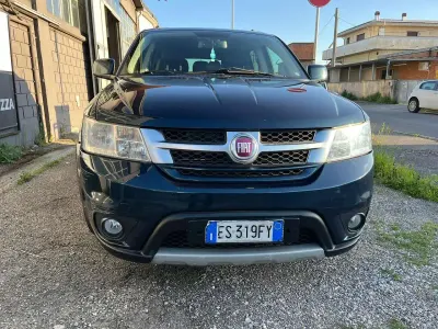 Usata Fiat Freemont Lounge 170 CV (125 kW) 2013 Blu/azzurro SUV